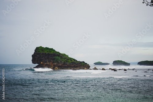 Island wave 2