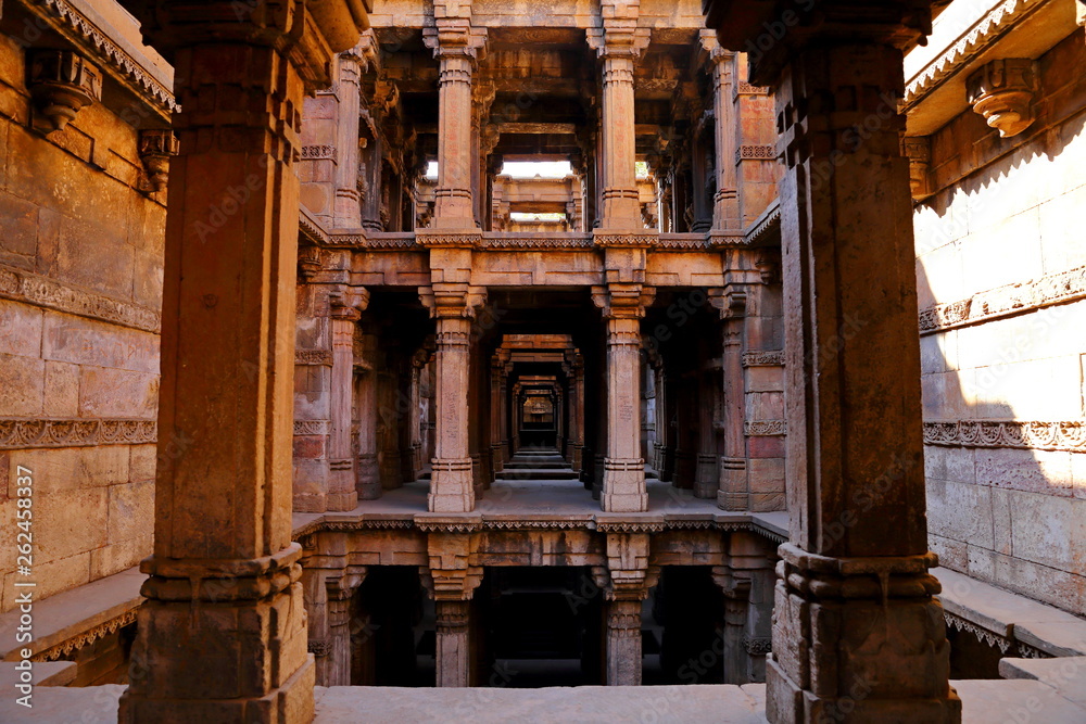 Dada Harir Vav stepwell is a Hindu water building in Asarwa Ahmedabad in the Indian state of Gujarat.