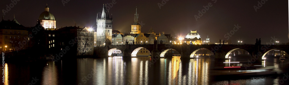 Fototapeta premium prague at night