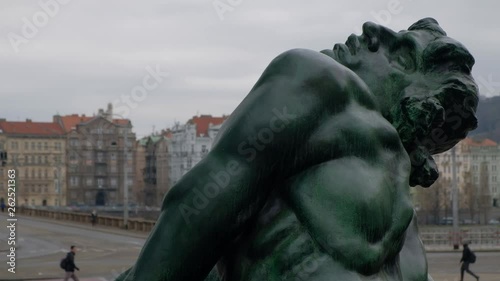 Estatua en Praga. República Checa photo