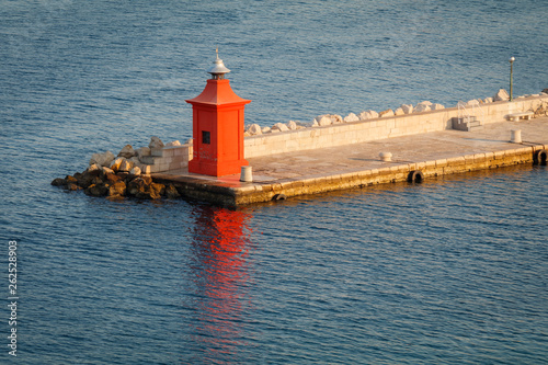 Obraz na płótnie Old red lighthouse in Piran, Slovenia w salonie