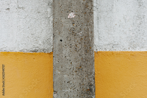 White and Yellow wall © psousa5