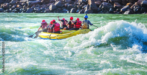 Εκτύπωση καμβά White water river rafting in Rishikesh, India