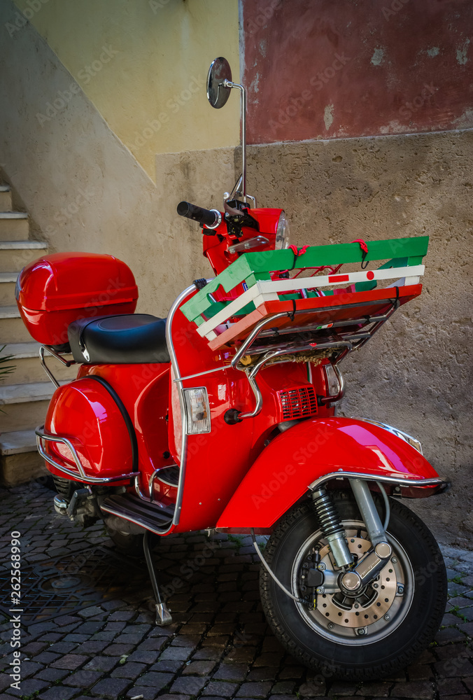 Fototapeta premium Italienischer Motorroller