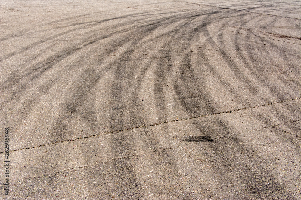 Naklejka premium Numerous Traces of braking tires on the asphalt