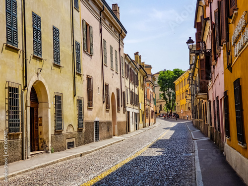 Fototapeta Naklejka Na Ścianę i Meble -  Streets of Mantua