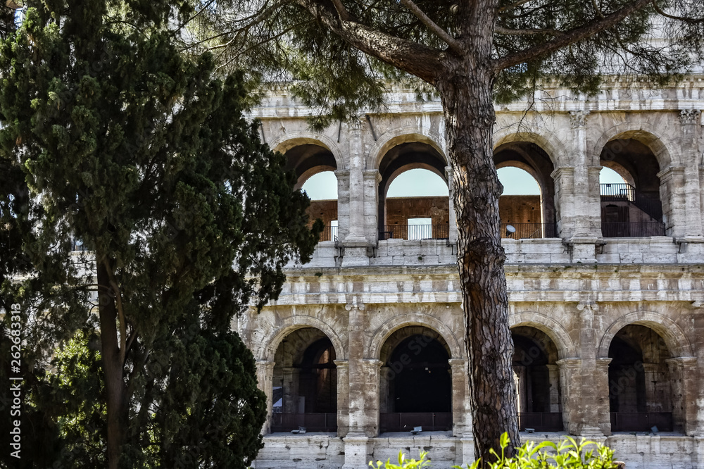 Fototapeta premium Architecture of Ancient Rome
