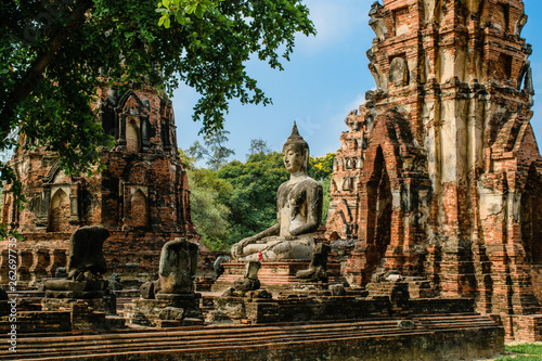 Ruins of Wat Mahathat temple and Buddha statues. Ayutthaya, Thailand