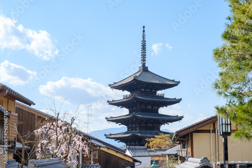 八坂の塔　京都祇園 © Rummy & Rummy