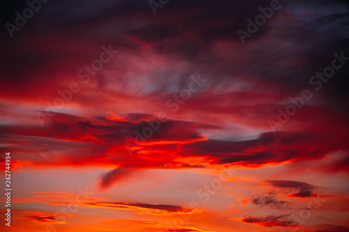 Fototapeta Naklejka Na Ścianę i Meble -  Dramatic sky at sunset