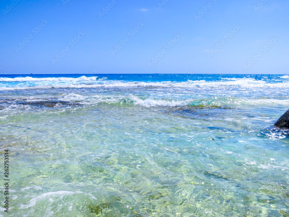 Obraz premium Sea landscape with clear sky