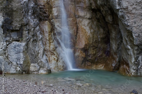 Cascate del Cenghen montagna Lecco alpi
