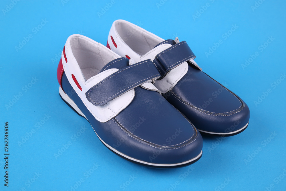 Naklejka premium beautiful baby shoes