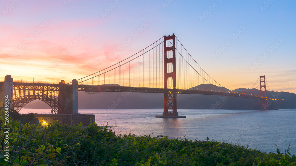 Golden Gate Bridge at sunset, San Francisco, California, Usa Golden Gate Bridge at sunset, San Francisco, California, Usa