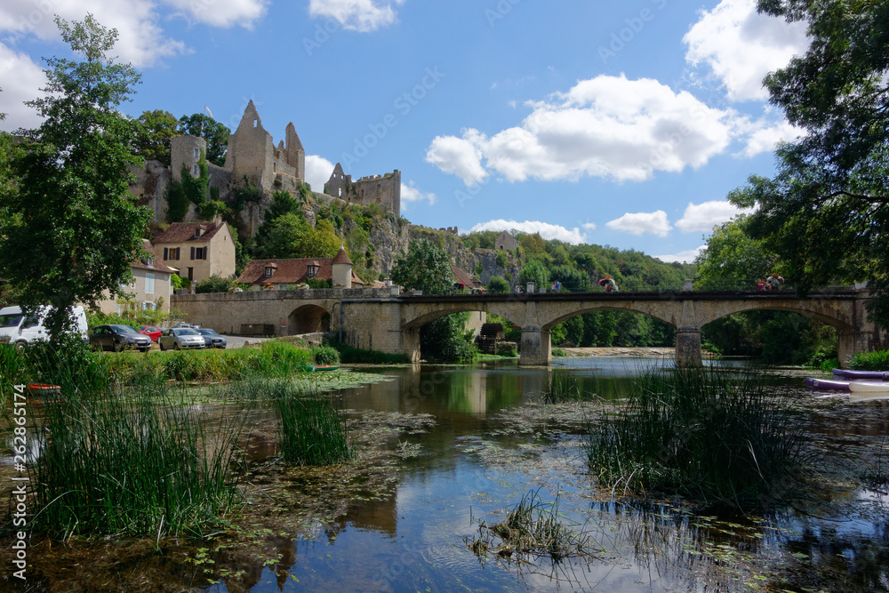 Angles-sur-l'Anglin, Vienne