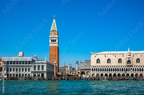 Markusturm und Dogenpalast, Venedig 