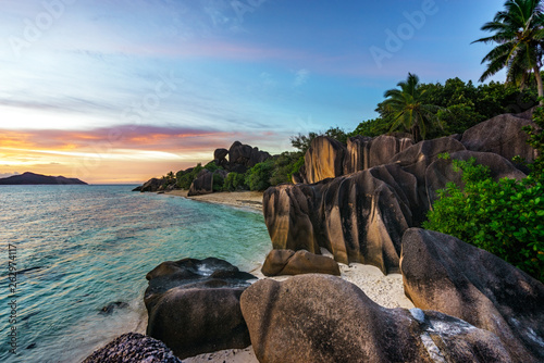 romantic sunset in paradise, anse source d'argent, la digue, seychelles 7 © Christian B.