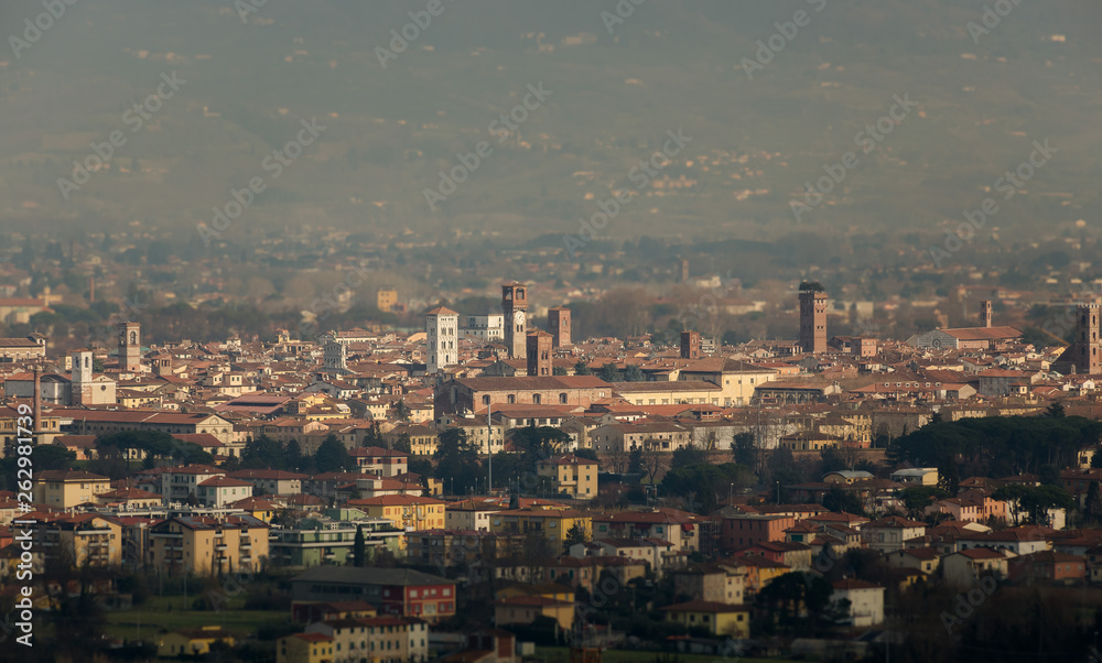 lucca