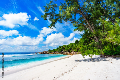 beautiful tropical beach with granite rocks,white sand,turquoise water,seychelles 1 © Christian B.