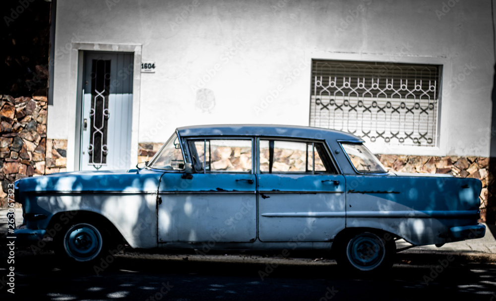 Obraz premium Old Car Side