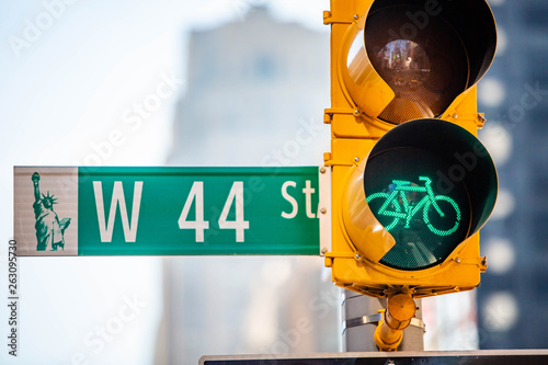 Valokuva Bicycle traffic signal, road bike, free bike zone or area