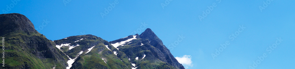 Fototapeta premium Beautiful wide mountains background