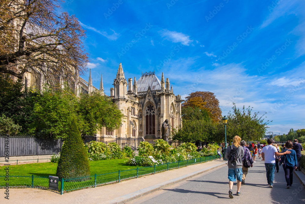 Obraz premium Notre Dame cathedral in Paris, France.