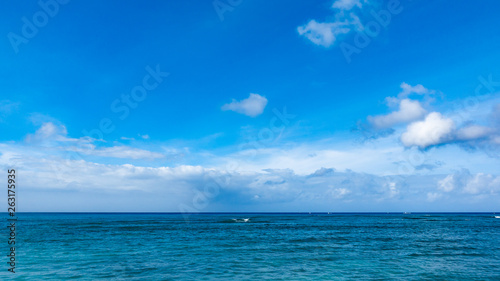 ハワイ ホノルル ワイキキ ビーチ
