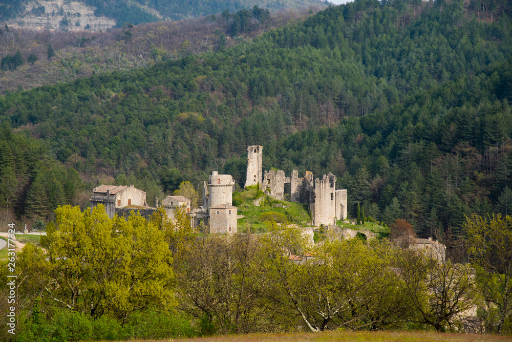 Obraz premium Chateau de Boulogne in der Ardeche