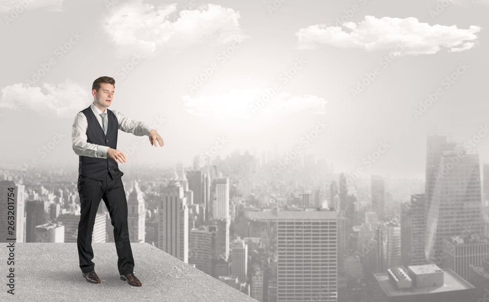 Zombi elegant businessman on the top of the city
Zombi elegant businessman on the top of the city