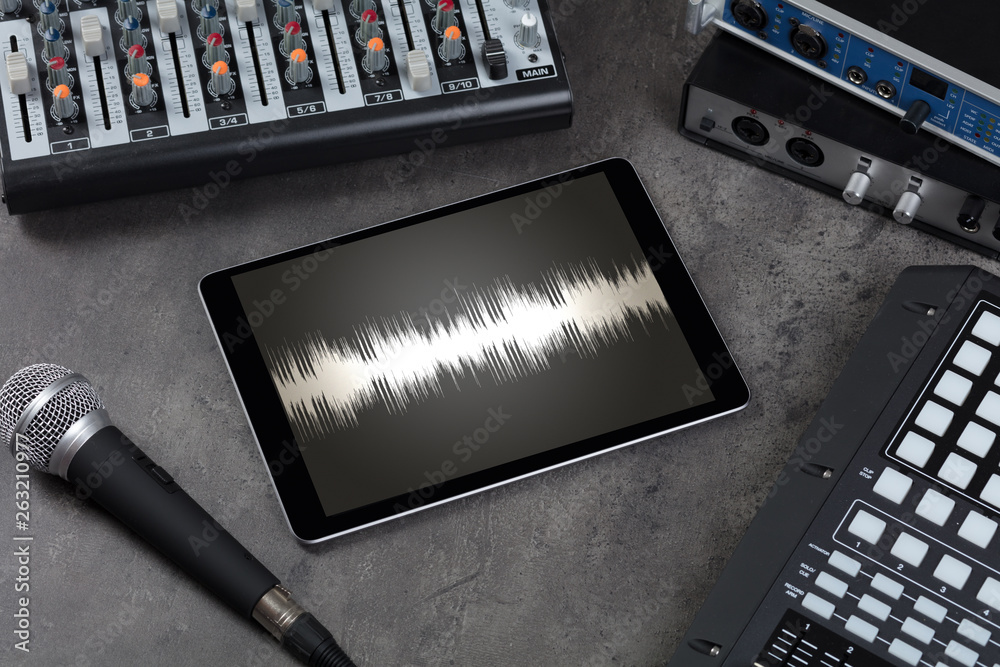 Recording music with tablet and electronic music instruments
Recording music with tablet and electronic music instruments
