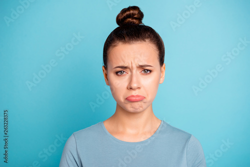 Foto Close up photo beautiful amazing wonderful she her lady sad cry displeased facia