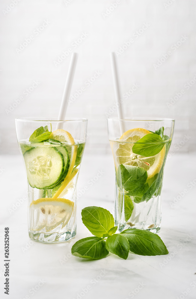 Fototapeta premium Infused water with lemon, cucmber and basil