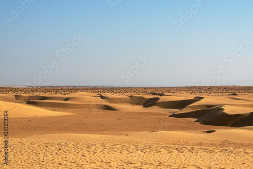 Desert's horizon