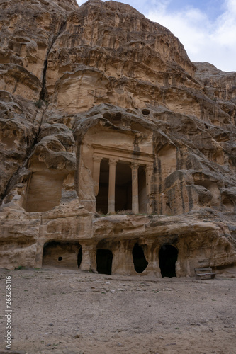 ancient monument in petra jordan