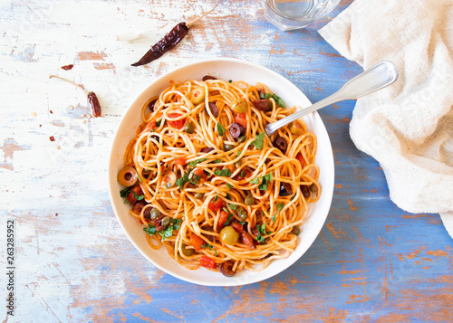 Traditional Itallian pasta spaghetti alla puttanesca.