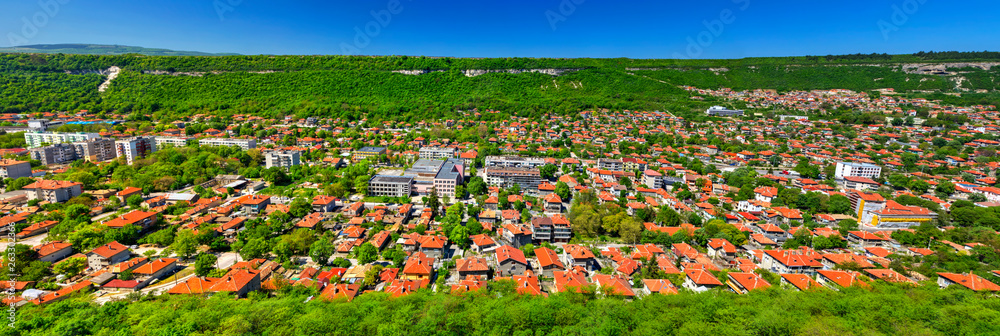 Obraz premium Beautiful landscape over Provadia town in Bulgaria - panoramic view