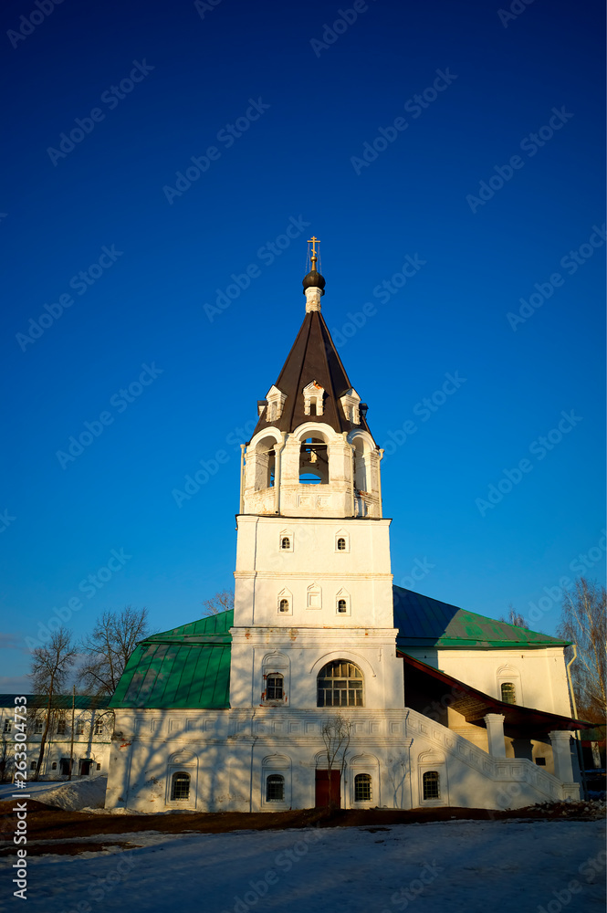 Fototapeta premium Classic Russian temple architecture background hd