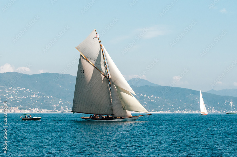 Fototapeta premium Big white sailboat