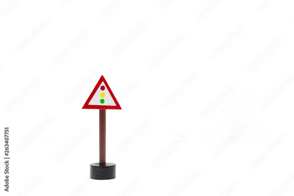 señales de circulación. Semáforo, límite de velocidad, stop y aparcamiento. estudiar el carné de conducir señales de circulación. Semáforo, límite de velocidad, stop y aparcamiento. estudiar el carné de conducir