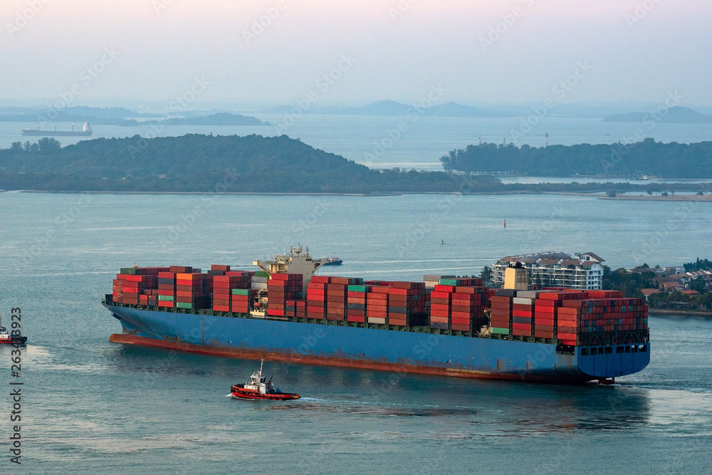 Fototapeta premium Container Ship at the ocean