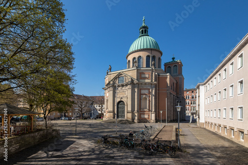 Tapety artystyczne Basilika St. Clemens