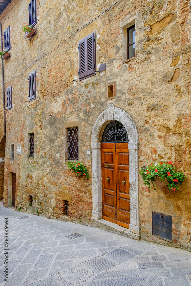 Pienza narrow streets and arquitecture details. Tuscany, Italy
