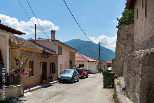Fototapeta Naklejka Na Ścianę i Meble -  street in the Greek village, Thessaly