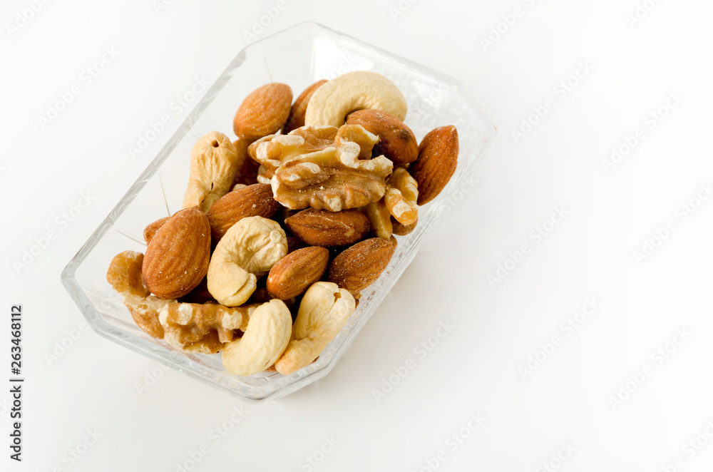 ミックスナッツ