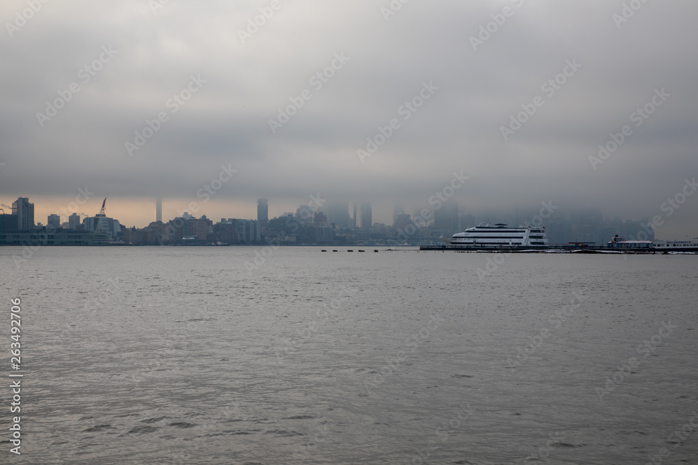 Misty New York Morning | View Across The Hudson | New York | USA Misty New York Morning | View Across The Hudson | New York | USA