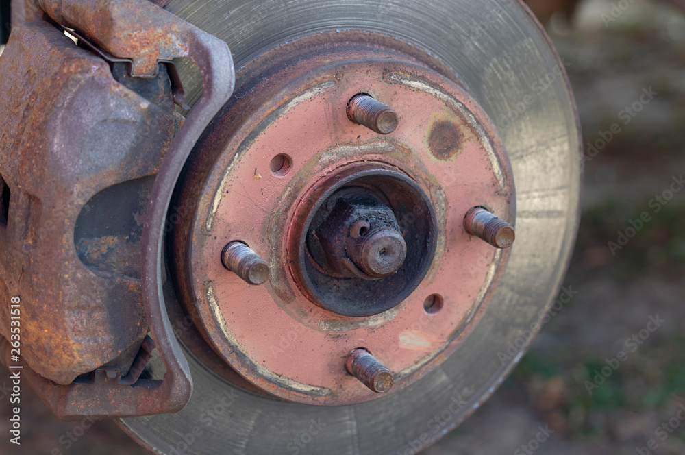rusty brakes auto close-up