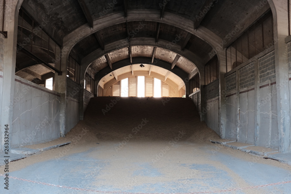 Puerto industrial carga y descarga Stock Photo Adobe Stock