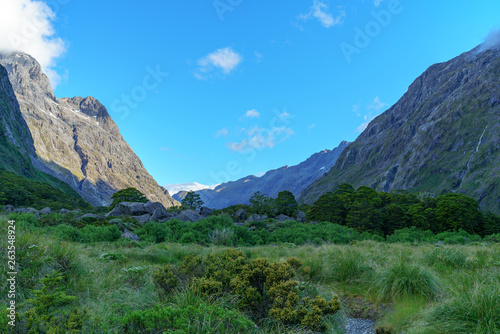 hiking in the mountains, getrude valley lookout, new zealand 11