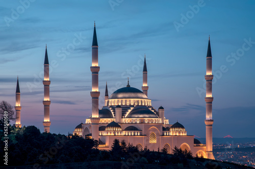 Photography Istanbul Camlica Mosque or Camlica Tepesi Camii, Istanbul, Turkey